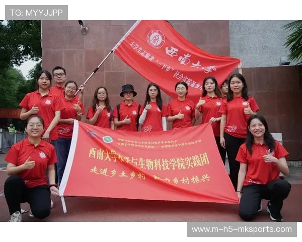 西南大学招聘考场现跑步进场，校方回应活动紧凑，西南大学专场招聘